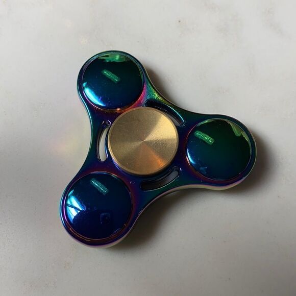 Metal Fidget Spinner with cool multi-colored look - Picture 1 of 4